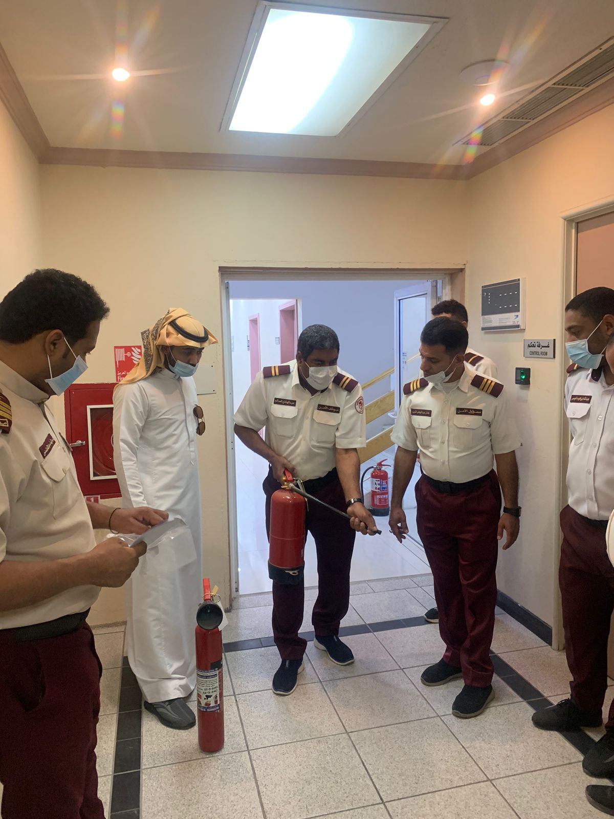 فرق من الحراسة الامنية المدربة بالكامل ومرخصة ومعتمدة