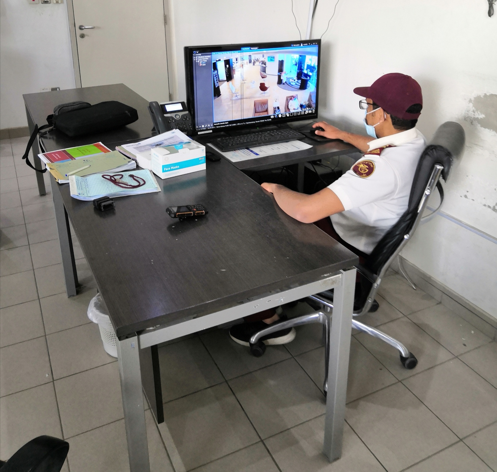 متابعة أحدث الطرق والتقنيات الأمنية
